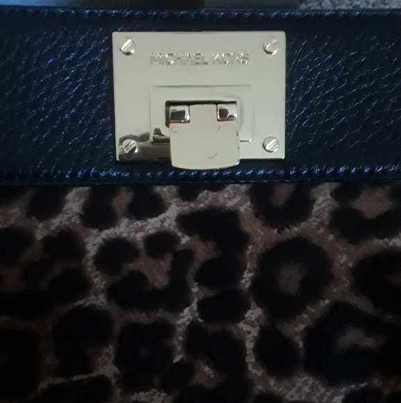 Michael Kors Cheetah Print Satchel - Picture 7 of 8